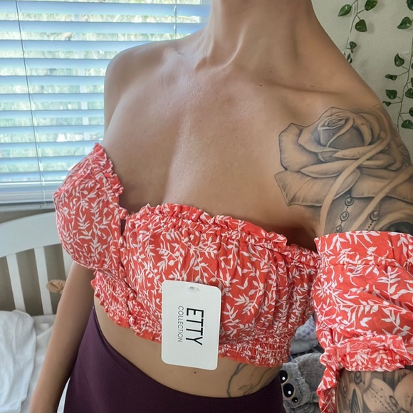 Etty Collection Skirt and Blouse Set - Picture 2 of 5